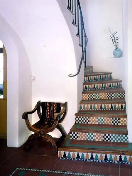 stair tiles design for home