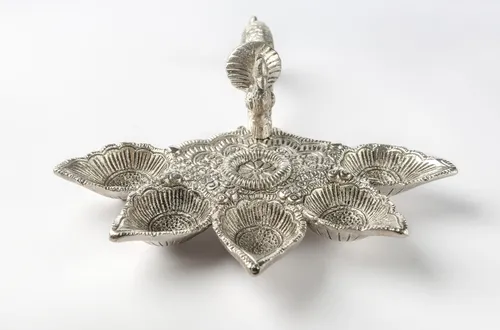 Silver gift items for housewarming: Gift ideas for Griha Pravesh ceremony