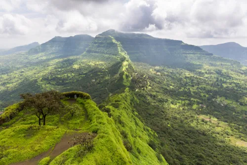 14 best tourist places to visit in Lonavala and things to do