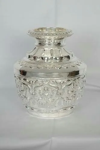 Silver gift items for housewarming: Gift ideas for Griha Pravesh ceremony