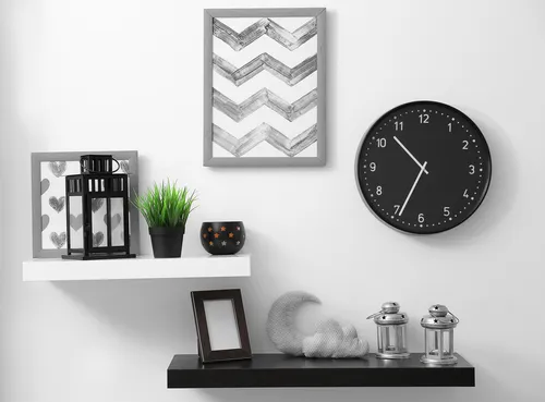 Wall clocks and Vastu: How to improve the décor and positive energy of your home