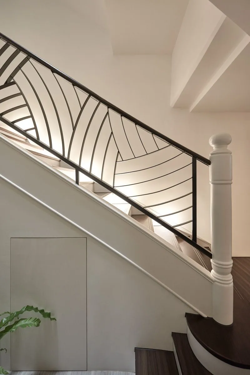 made of steel stairs railing for modern homes