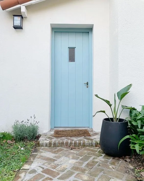 Blue chalk door